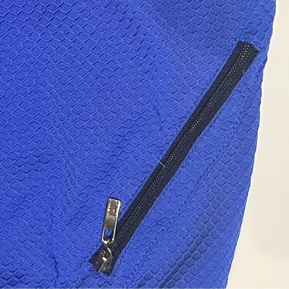 Tail golf skort embossed cerulean blue metal zipper pockets 17 inch size M - Picture 8 of 13